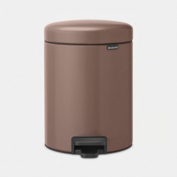 Koš s stopalko NewIcon, 5L - satenasta taupe barva